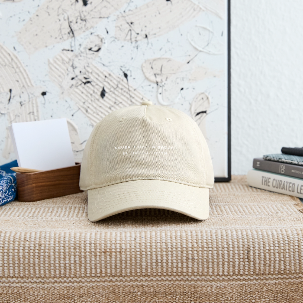 Don't Trust 'Em (Baddie) Hat - khaki