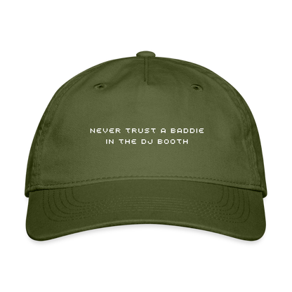 Don't Trust 'Em (Baddie) Hat - olive green