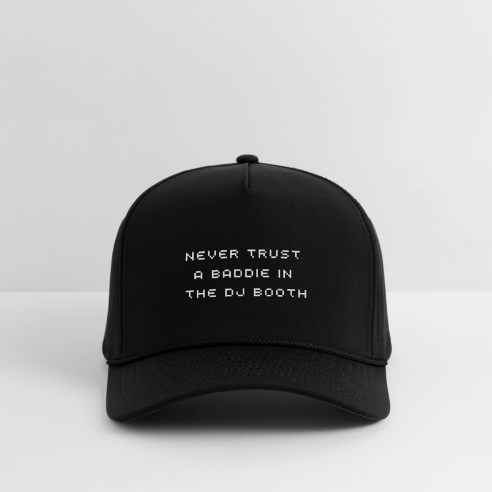 Don't Trust 'Em (Baddie) Hat - black/black